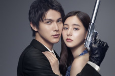 Hitman In Love dan She...