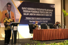 Buka Rakor PPG, Rektor...