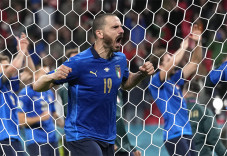Leonardo Bonucci Waspadai...