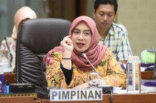 Wakil Ketua Komisi IX...