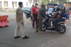 Selama PPKM Darurat,...