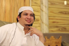Habib Ahmad: Jangan...