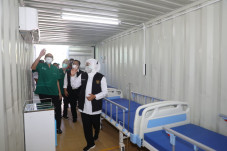 Kontainer Jadi Triage...