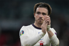 Jack Grealish Menolak...