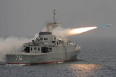 Iran Akui Kirim Kapal...