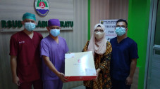 Semangati Nakes, Ridwan...