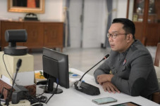 Berpacu dengan Waktu,...