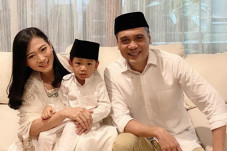 Sang Istri Tutup Usia,...