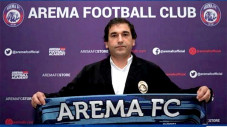 Pelatih Arema FC Cerita...
