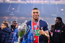 Mbappe Ditawari Gaji...