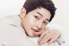 Song Joong Ki Lanjut...