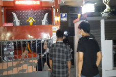 Tak Terima Kepala Anaknya...