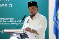Banyak Nakes Mundur,...