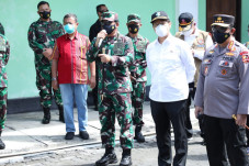 Panglima TNI Tinjau...