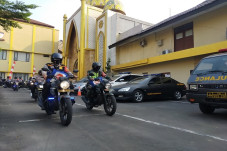 Naik Motor, TNI-Polri...