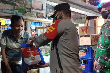 Serbuan Sembako dari...