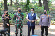 Evaluasi PPKM Darurat,...