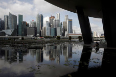 Singapura Geger, Seorang...