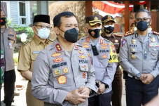Polda Jateng Larang...