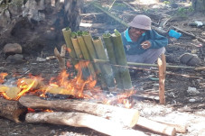 Malamang, Tradisi Sambut...