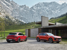 Porsche Macan Berdandan,...