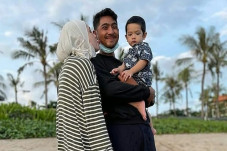 Putri Anne Diserang...