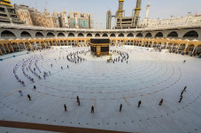 Arab Saudi Belum Buka...