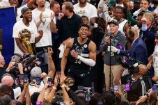 Jadi Juara NBA, Giannis...