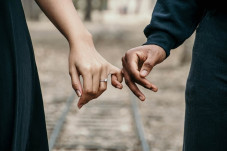 8 Bentuk Cinta dalam...