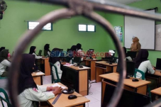 PPKM Diperpanjang, Pembelajaran...