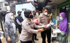 Qurban Barokah, Polisi...