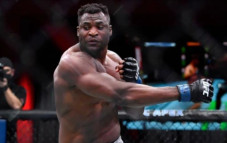 Astaga! Francis Ngannou...