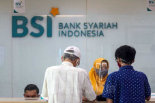 Hukum Pinjam Uang di...