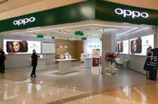 OPPO Akan Rilis Reno6...