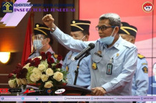 Bantu Warga Terdampak...