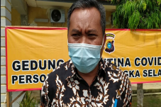 Tiga Hari Terakhir,...