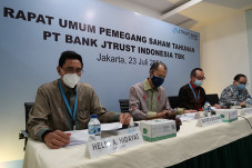 RUPST J Trust Bank Setujui...