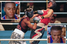 Tangis Mayweather Pecah...