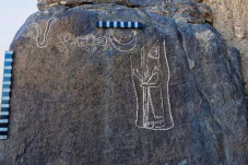 Prasasti Cuneiform Peninggalan...