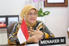 Menaker Ida Yakin Industri...