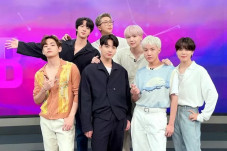 BTS Pecahkan Rekor Billboard...