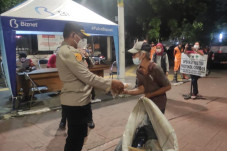Polsek Kebayoran Baru...