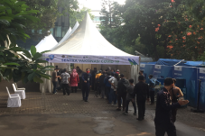 Rangkul Semua Kalangan,...