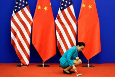 Dua Agen China Didakwa...