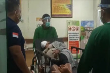 Tangis Pecah di Tol...