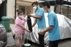 Bantu Masyarakat di...