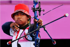 Angin Kencang Bikin...