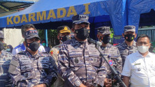 Anak Usia 12 Tahun Divaksin,...