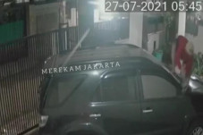 Terekam CCTV, Maling...