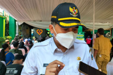 Terapkan PPKM Darurat,...